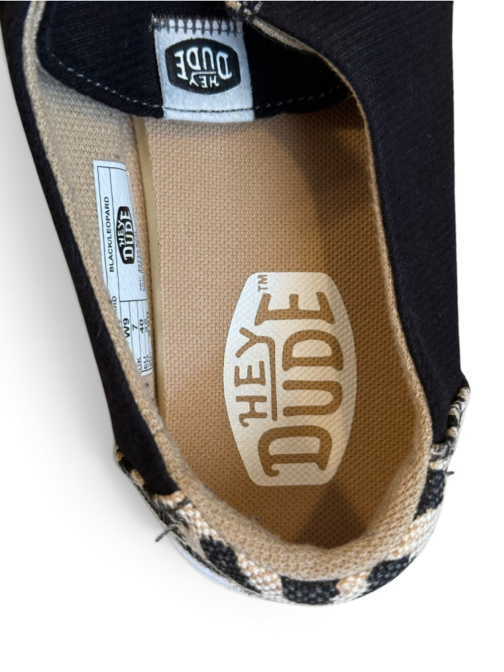 Hey Dude Wendy Leopard Women’s Size 9 Black Canvas Slip-On Loafers 40735-0CU - Picture 3 of 8